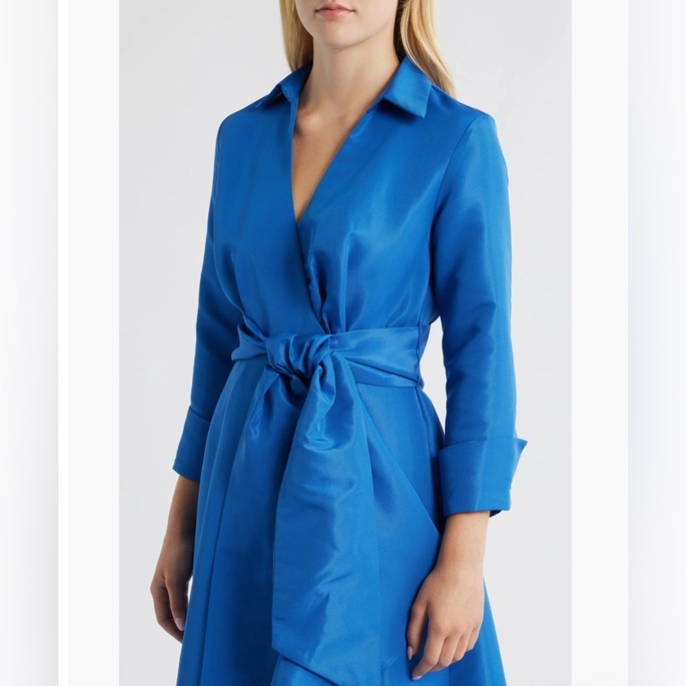 Betsy & Adam Long Sleeve Taffeta Gown - Picture 5 of 10